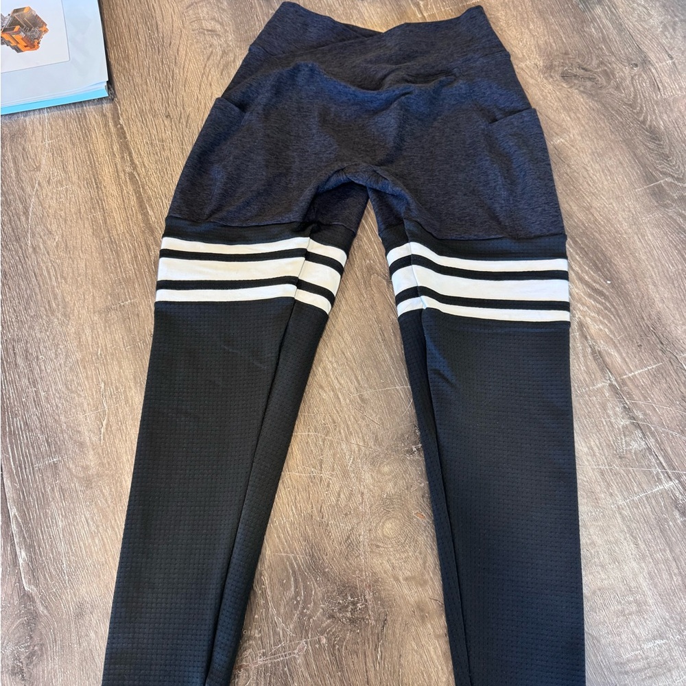 Bombshell scrunch contour thigh high